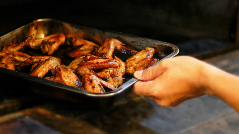 Baked chicken wings