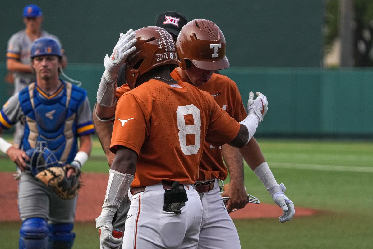 8 Stanford vs Texas, Super Regionals Game 2