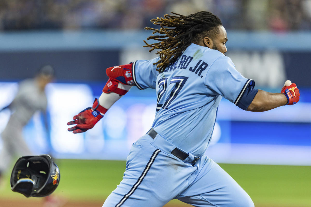 Twins bring back the baby blue uniforms - NBC Sports