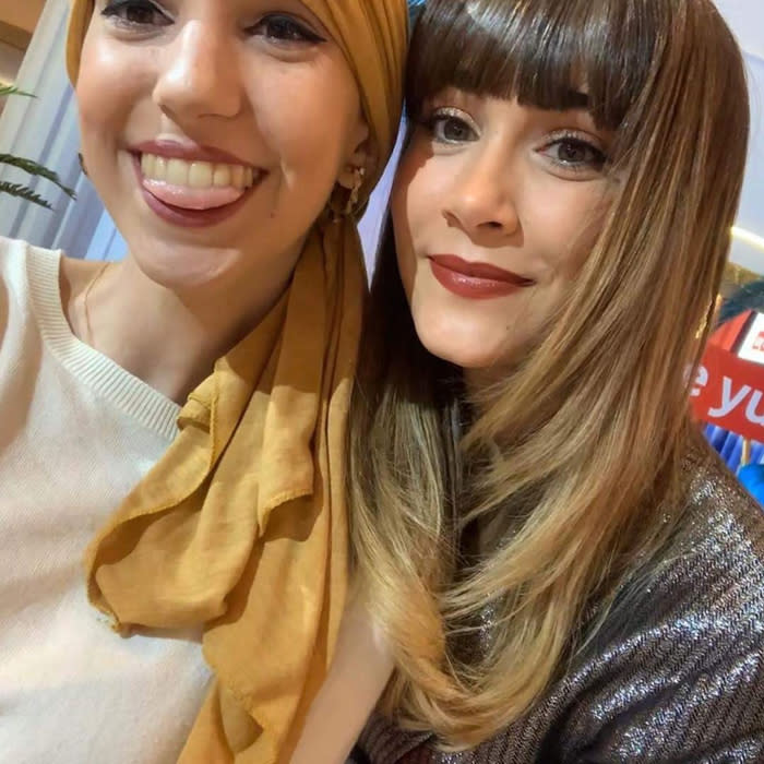 Aitana y Elena Huelva