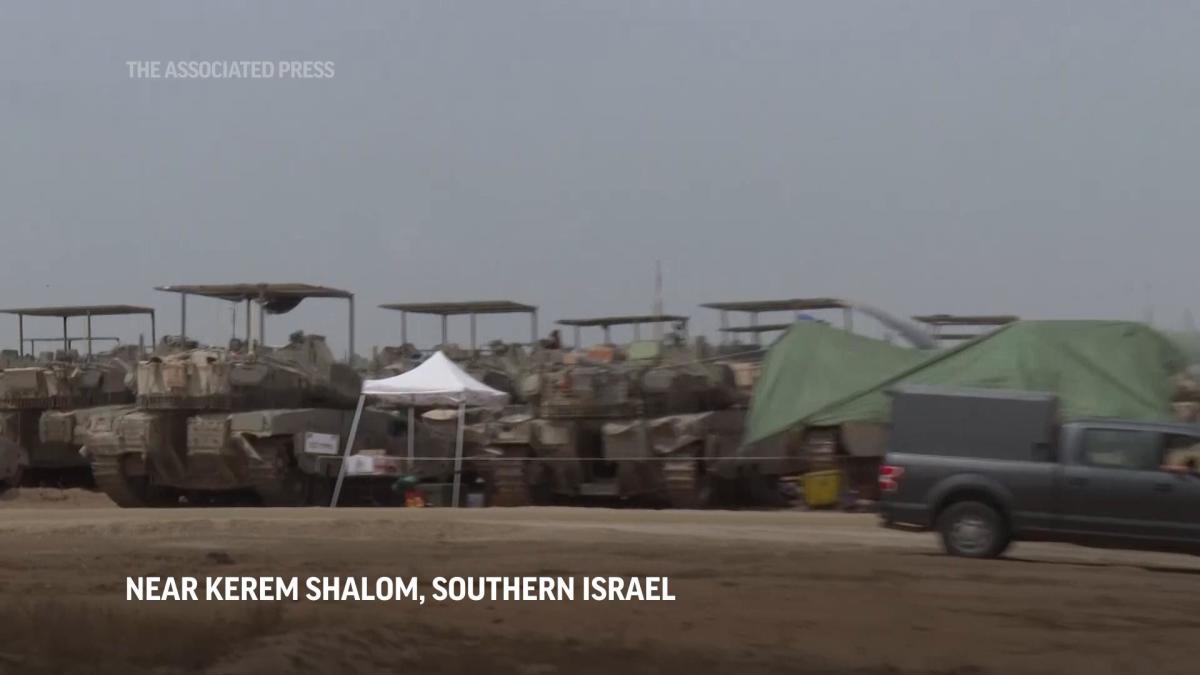 Israel's Rafah Invasion Preparations: Tanks Amassed, Civilians Flee as Ceasefire Talks Continue