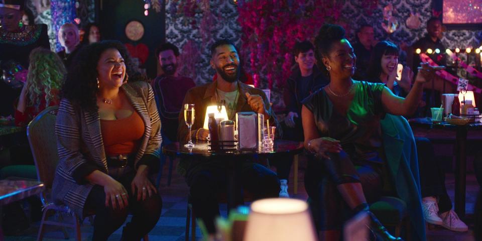 survival of the thickest l to r michelle buteau as mavis, tone bell as khalil and tasha smith as marley in survival of the thickest cr courtesy of netflix © 2023