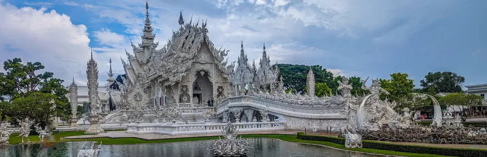 The White Temple in Chiang Rai, Thailand 