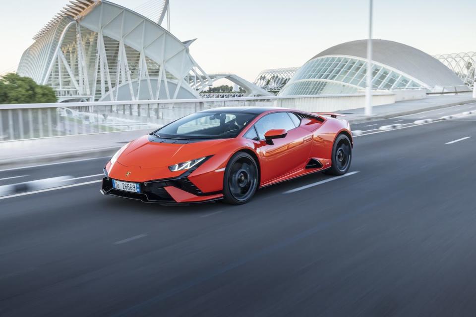 2023 Lamborghini Huracán Tecnica - Photos From Every Angle