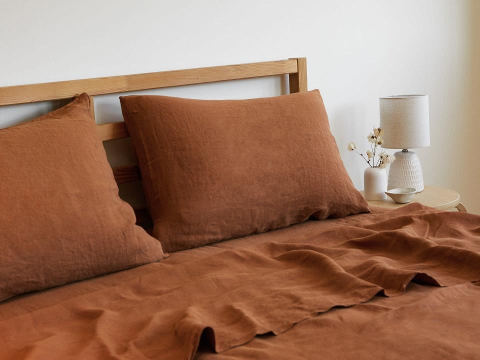 <p><strong>Parachute</strong></p><p>parachutehome.com</p><p><strong>$151.00</strong></p><p>If you're the type of person who can't make it through summer without whipping out a linen dress or pants, then you need to incorporate the breezy fabric into your bedding, too. Parachute's <a href="https://www.cosmopolitan.com/lifestyle/a22686424/best-linen-sheets/" rel="nofollow noopener" target="_blank" data-ylk="slk:linen sheets" class="link ">linen sheets</a> feel just as heavenly and come in nine (uh-huh!!) colors.</p><p><strong>Glowing review:</strong> <em>This is my first time buying linen bedding, and I love it. It’s excellent at regulating temperature, and I sleep great with just the fitted sheet and the linen quilt. </em></p>