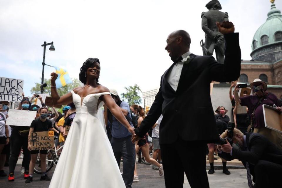 Kerry Anne and Michael Gordon celebrated their wedding during the demonstrations in Philadelphia.