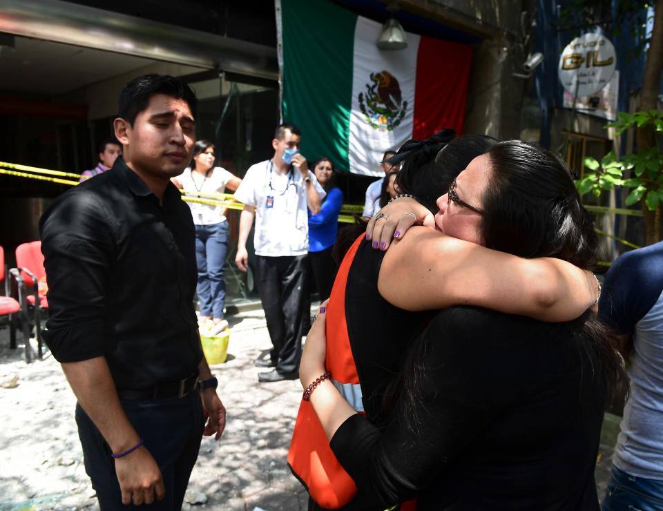 7.1 magnitude earthquake rocks Mexico City