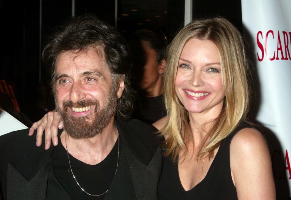 Al Pacino y Michelle Pfeiffer celebraron el 20 aniversario de 'Caracortada' en Nueva York en 2003. (Foto de Jim Spellman/WireImage)