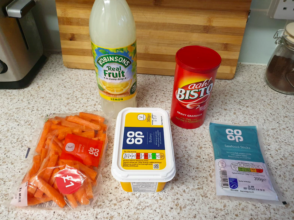 The five items that Finn and Tina Teigen received in their £50 food shop from Co-op. (SWNS)