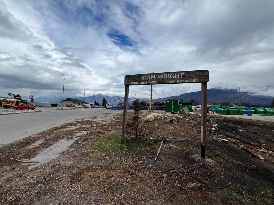 CN's bunkhouse is located in Jasper's Industrial Park, where the majority of buildings were destroyed from a wildfire in July, 2024. The bunkhouse is the building left of the sign. 