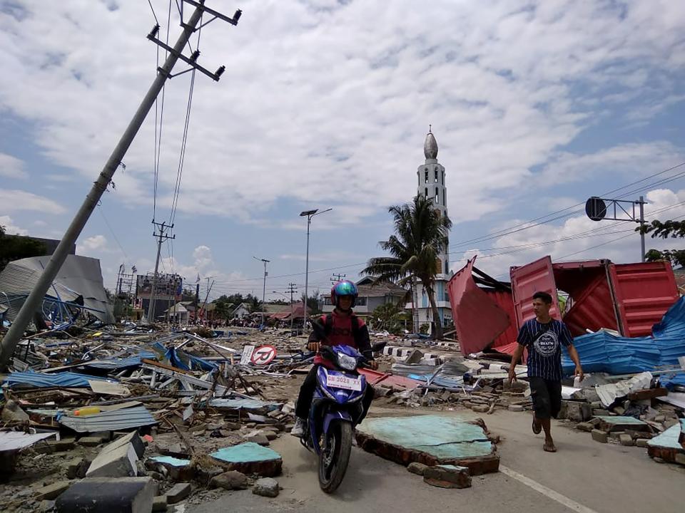Deadly earthquake and tsunami in Indonesia
