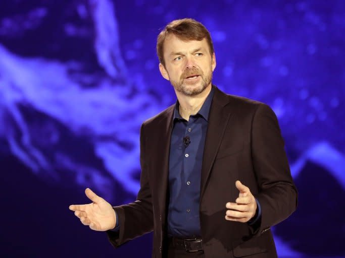 FILE PHOTO: Mike Manley, head of the Jeep brand, speaks the Los Angeles Auto Show in Los Angeles, California U.S. November 29, 2017. REUTERS/Lucy Nicholson/File photo