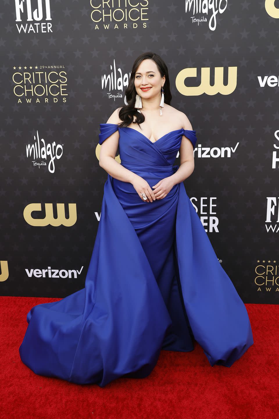 santa monica, california january 14 lily gladstone attends the 29th annual critics choice awards at barker hangar on january 14, 2024 in santa monica, california photo by frazer harrisongetty images