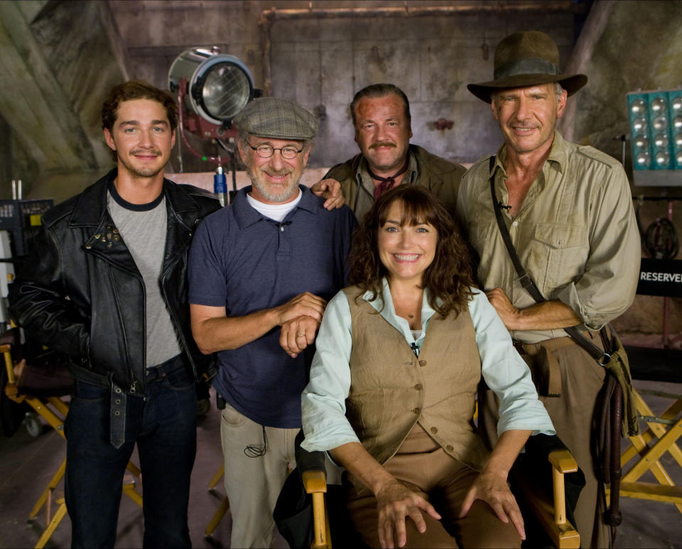 Indiana Jones and the Kingdom of the Crystal Skull  Year : 2008 USA Director : Steven Spielberg Shia LaBeouf, Steven Spielberg, Ray Winstone, Karen Allen , Harrison Ford  Shooting picture