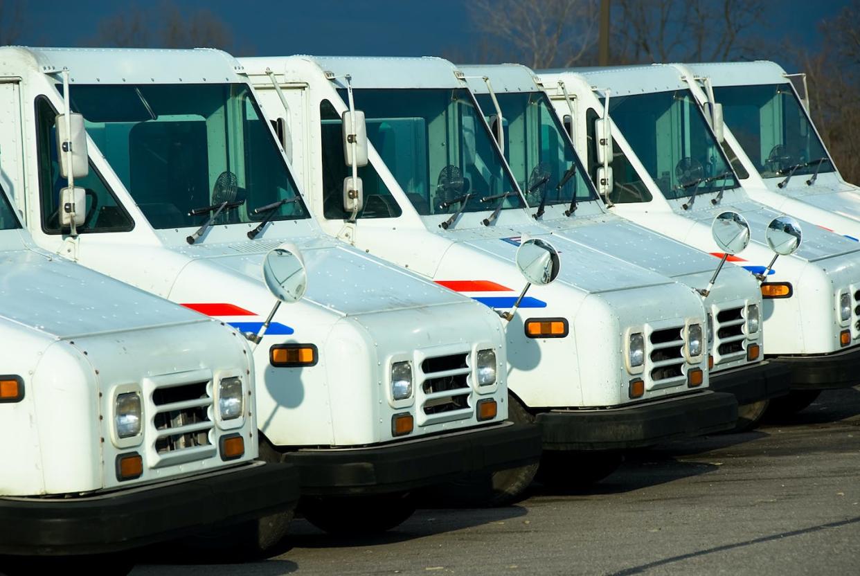 The case stems from USPS' deal with Amazon to deliver on Sundays. <a href="https://www.gettyimages.com/detail/photo/here-comes-the-mailman-royalty-free-image/172141834?phrase=usps%20truck&adppopup=true" rel="nofollow noopener" target="_blank" data-ylk="slk:mcdomx/E+ via Getty Images;elm:context_link;itc:0;sec:content-canvas" class="link ">mcdomx/E+ via Getty Images</a>