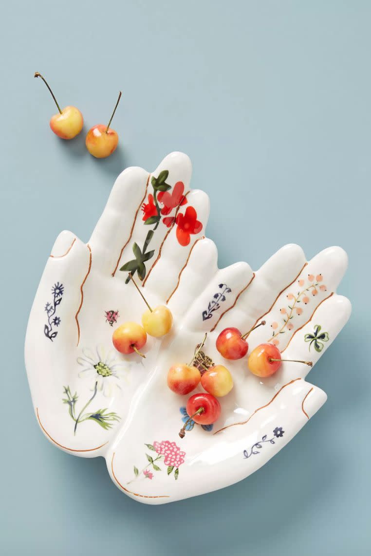 This serving platter will display their best creations. Or they can use it to place fresh fruits and charcuterie. The butterflies and flowers that decorate the hands are hand-painted. <a href="https://fave.co/2VMg6AL" target="_blank" rel="noopener noreferrer">Find it for $48 at Anthropologie</a>. 