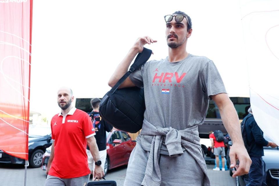 Dario Saric working his way as Phoenix Suns open training camp next month for the 2022-23 season.
