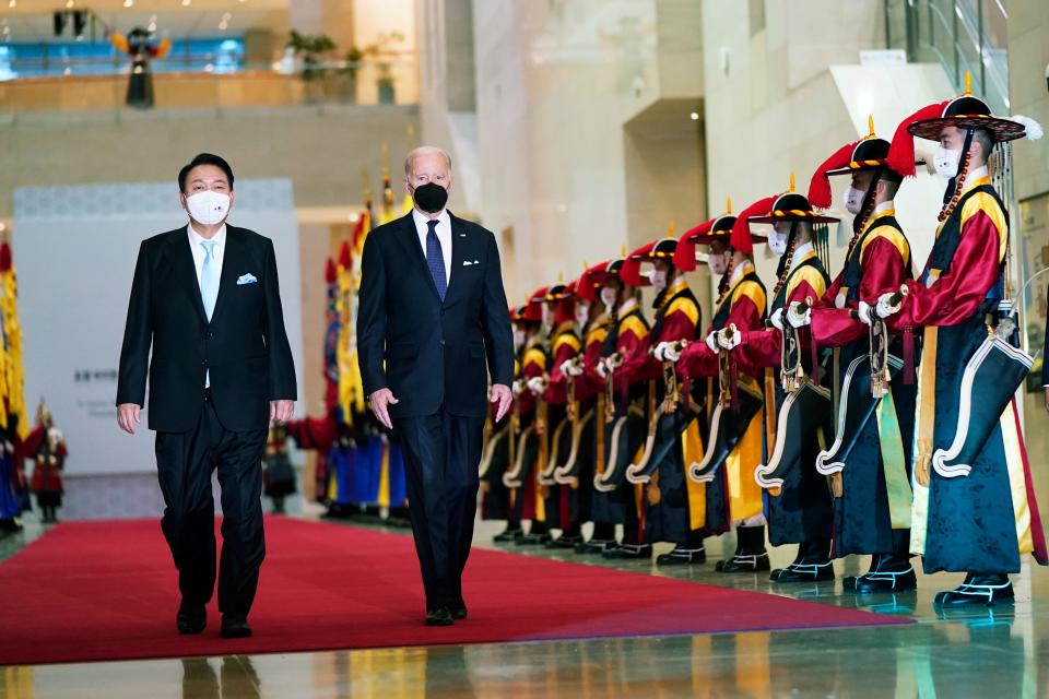 U.S. President Joe Biden, right, attends a state dinner hosted by South Korean President Yoon Suk Yeol, left, at the National Museum of Korea, Saturday, May 21, 2022, in Seoul, South Korea.