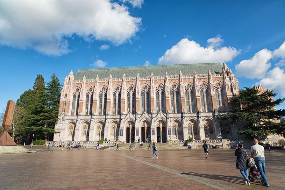 華盛頓大學蘇薩羅圖書館（Image Source : Getty Creative）