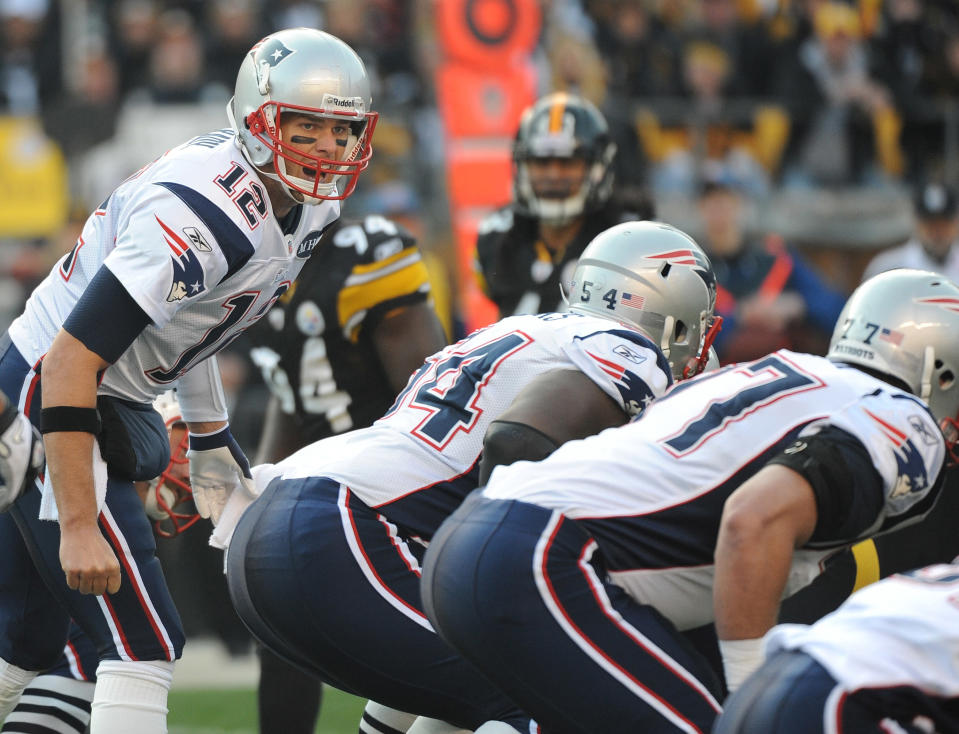 Quarterback Tom Brady #12 of the New England Patriots calls out a play at the line of scrimmage during a game against the Pittsburgh Steelers at Heinz Field on October 30, 2011 in Pittsburgh, Pennsylvania. The Steelers defeated the Patriots 25-17. (Photo by George Gojkovich/Getty Images)