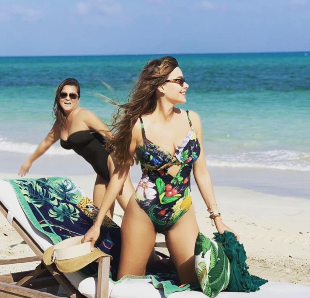 Sofia Vergara looks stunning posing poolside in Dolce & Gabbana swimsuit