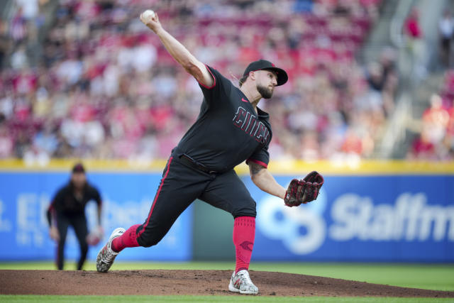 A shorthaired Corbin Burnes DOMINATED The Reds last night across 6 sco, Baseball