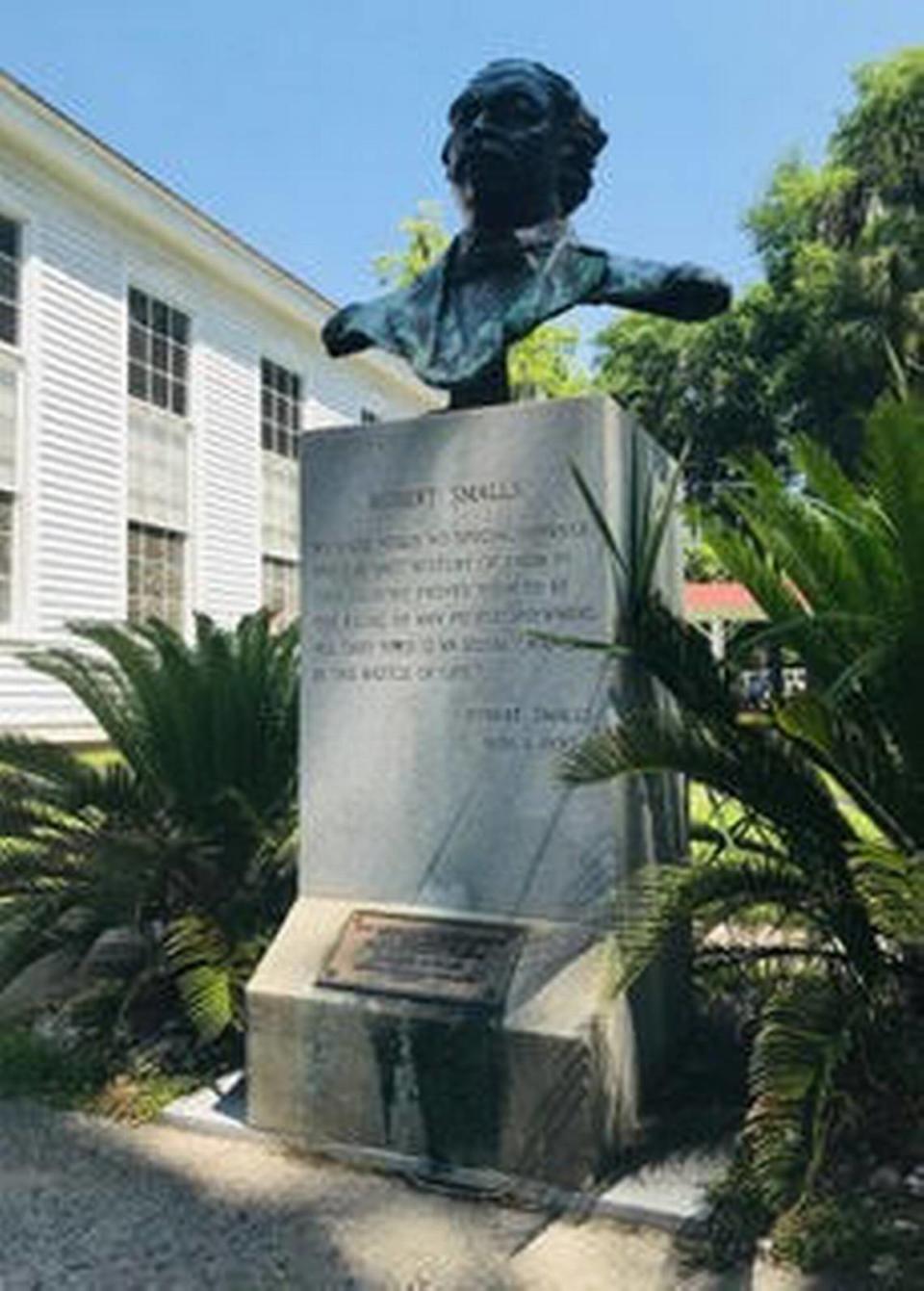 Beaufort’s son of war and freedom: Robert Smalls was born a slave and served as a skilled ship pilot. On May 13, 1862, during the Civil War, he commandeered the Confederate ship Stono and used it to free himself, his crew and all of their families. Smalls went on to serve in the Union Navy and after the war became a businessman, politician and advocate for equal rights. His monument stands on the grounds of Tabernacle Baptist Church in Beaufort, where he is buried.