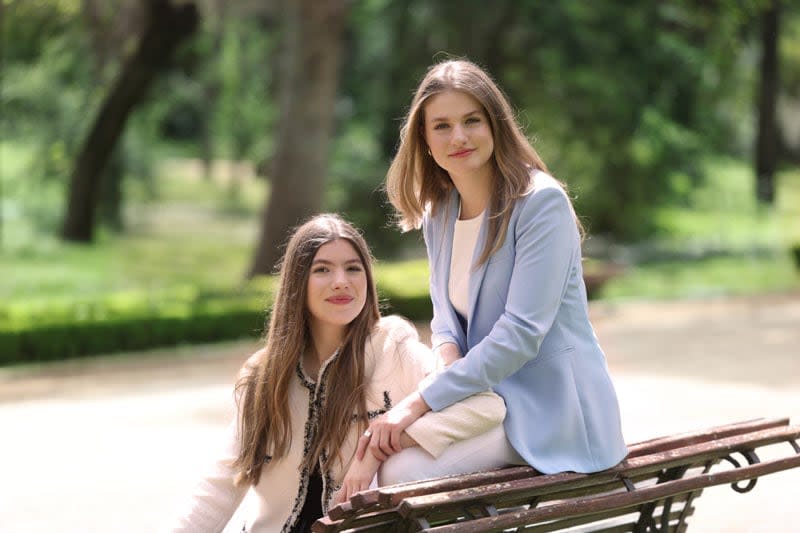 Princesa Leonor e infanta Sofía 