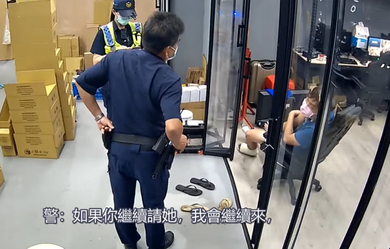 屏東枋寮一名員警只因店家女員工老公有毒品前科，就威脅老闆將她開除。（翻攝自麻煩找菁琪律師-Better call Zoe 臉書）