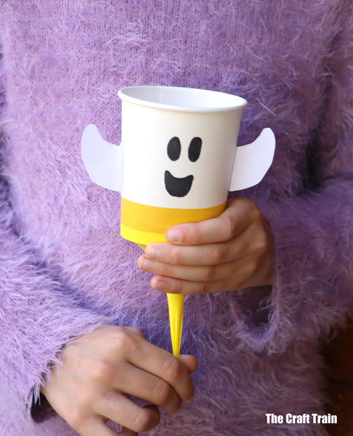 pompom popper ghost halloween craft for kids (The Craft Train )