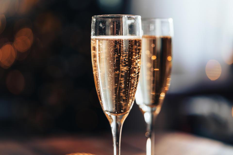 Vous voulez du champagne à Noël ? C’est maintenant qu’il faut l’acheter (Crédit : Getty Images)