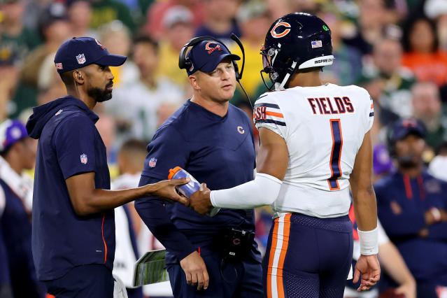 Ex-NFL quarterback says the Bears offense looks 'incompetent