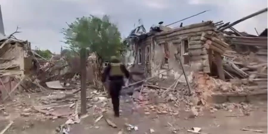 Destruction from guided air bomb in Vovchansk, a frame from video published by head of Investigation Department of Kharkiv Oblast National Police Serhiy Bolvinov on May 12