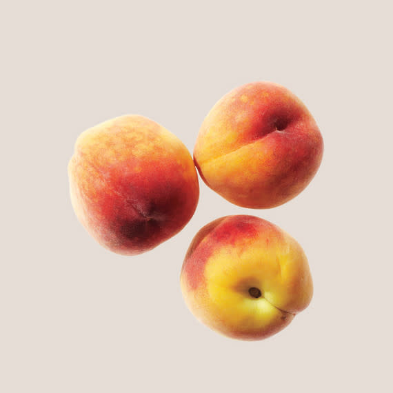 Nectarine vs. Peach: What's the Difference?