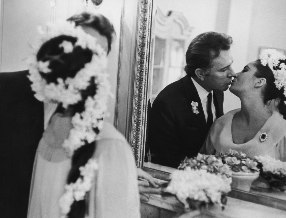 Elizabeth Taylor & Richard Burton