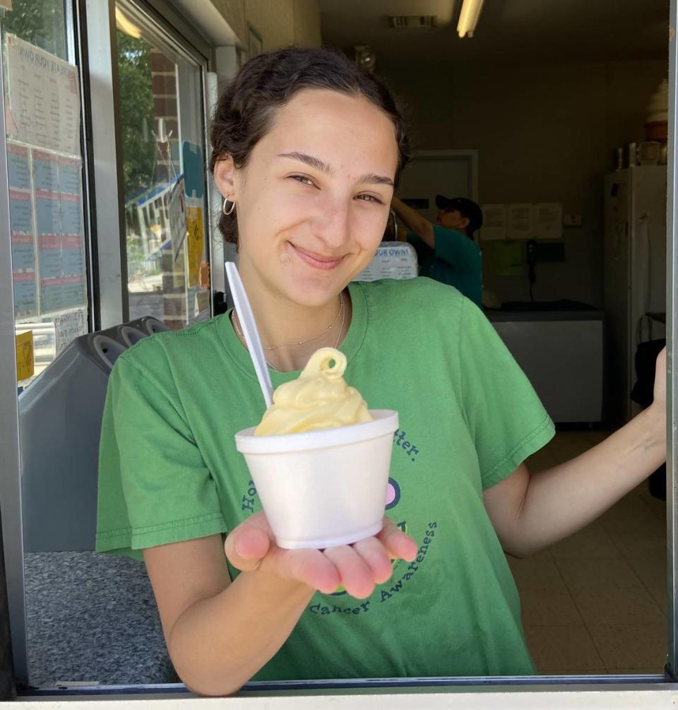 Lexie Musser serves a Dole Whip at I Scream U Scream downtown O’Fallon. The gluten-free, dairy-free and fat-free dessert is made with pineapple and honey, and iis a new addition to their menu. Lynn Venhaus