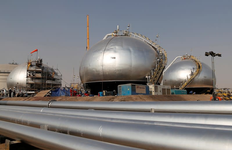 FILE PHOTO: FILE PHOTO: Spheroids under reconstruction are pictured at Saudi Aramco oil facility in Abqaiq