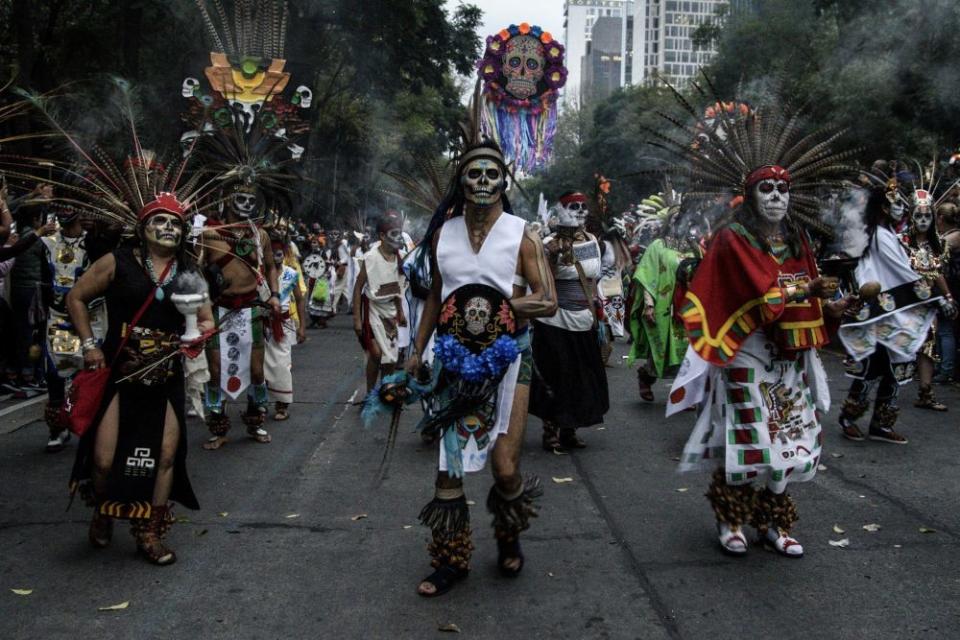 día de muertos 2022 procesión de las catrinas