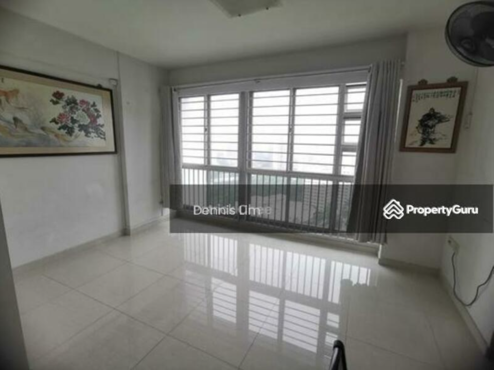 423 Clementi Avenue 2 HDB resale flat