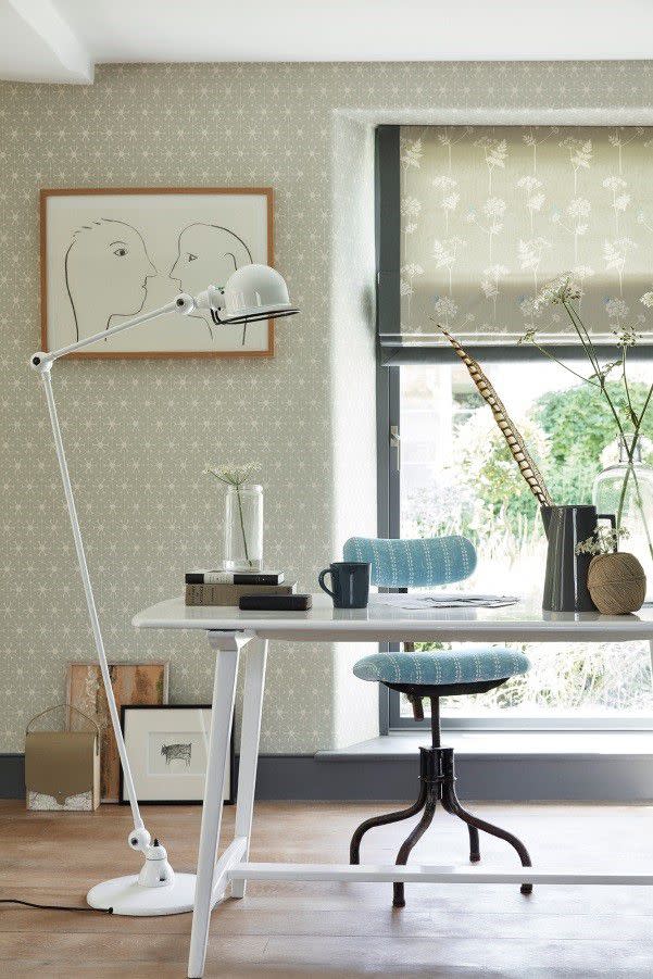 <p><strong>Vanessa says...</strong></p><p>'This is an office at the end of a sitting room, with pretty Cow Parsley blinds and paintings on the walls. The white floor lamp gives an airy feel and the paintings make it feel like it's part of a normal room and less of an office space.'</p>