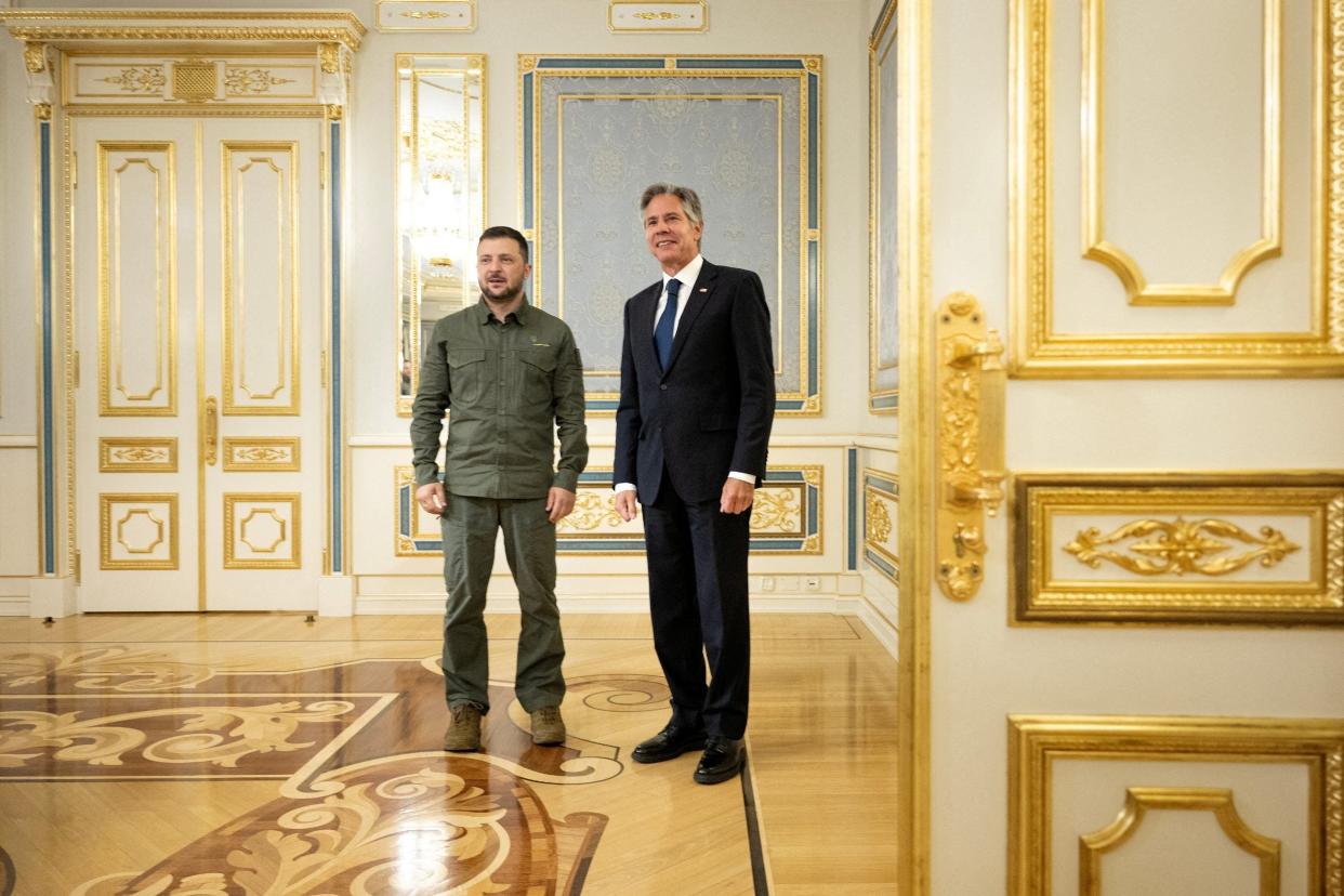 President Zelensky greets US Secretary of State Blinken in Kyiv (Brenden Smialowski via Reuters)