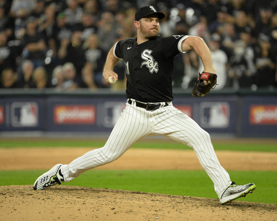 Liam Hendriks #31 of the Chicago White Sox is a top fantasy baseball closer