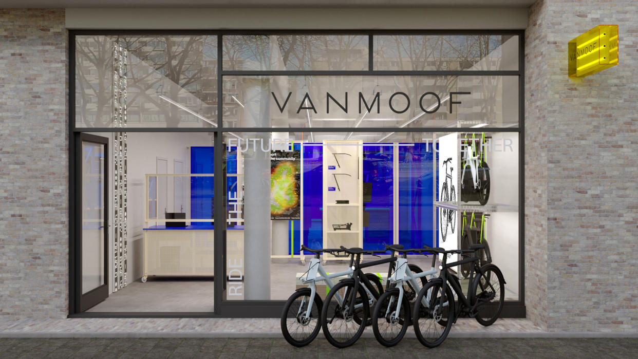  Outside VanMoof service centre 