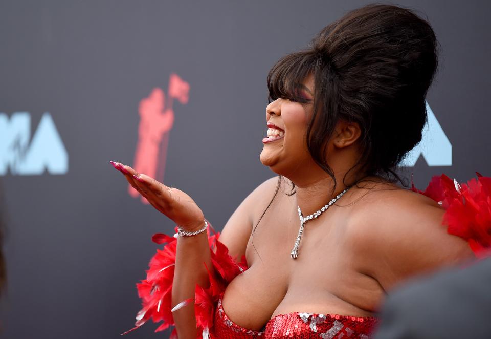 NEWARK, NEW JERSEY - AUGUST 26: Lizzo attends the 2019 MTV Video Music Awards at Prudential Center on August 26, 2019 in Newark, New Jersey. (Photo by Jamie McCarthy/Getty Images for MTV)