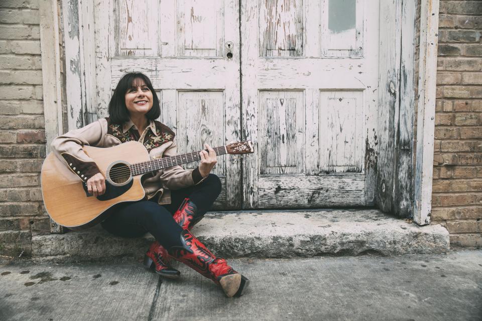 In Tish Hinojosa's “West Side of Town,” with one song, "the singer-songwriter takes us on a beautiful and personal journey through her hometown of San Antonio, where she grew up as the youngest of 13 siblings," says Nancy Flores.