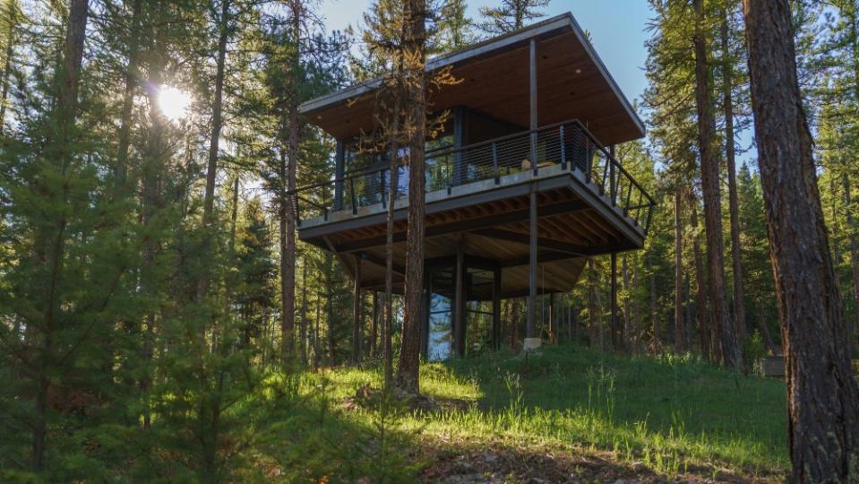 A Tree Haus at the Green O in Montana