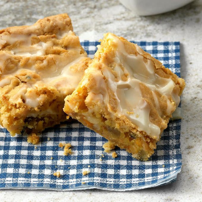 Macadamia Sunshine Bars