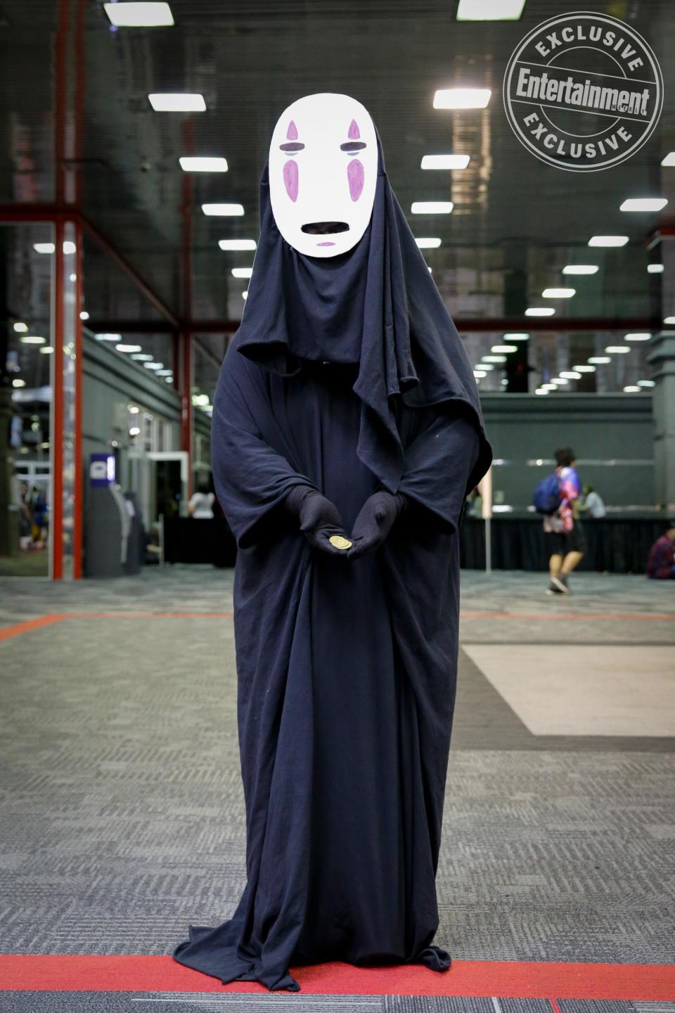 No-Face from Spirited Away cosplayer