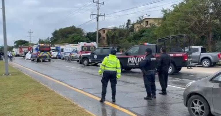 Un accidente fatal en Playa del Carmen causó la muerte de cinco argentinos y un mexicano; otros dos ciudadanos de nuestro país están internados