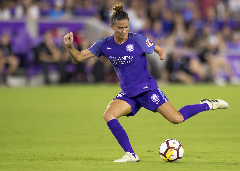 ORLANDO, FL - AUGUST 25: Orlando Pride defender Carson Pickett (16) shoots the ball on goal during the NWSL soccer match between the Orlando Pride and the Chicago Red Stars on August 25th, 2018 at Orlando City Stadium in Orlando, FL. (Photo by Andrew Bershaw/Icon Sportswire via Getty Images)
